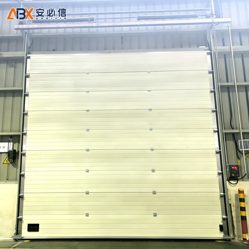 新余湖泽镇钢质提升门